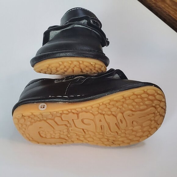 Laniecakes Black Mary Jane Squeeker shoes for baby. Size 4 - Picture 5 of 8
